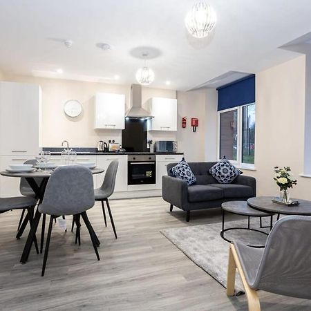 Lovely 1 Bedroom Apartment In Manchester Exterior photo